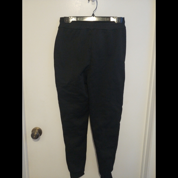 Essentials Jogging Pants - Picture 2 of 4